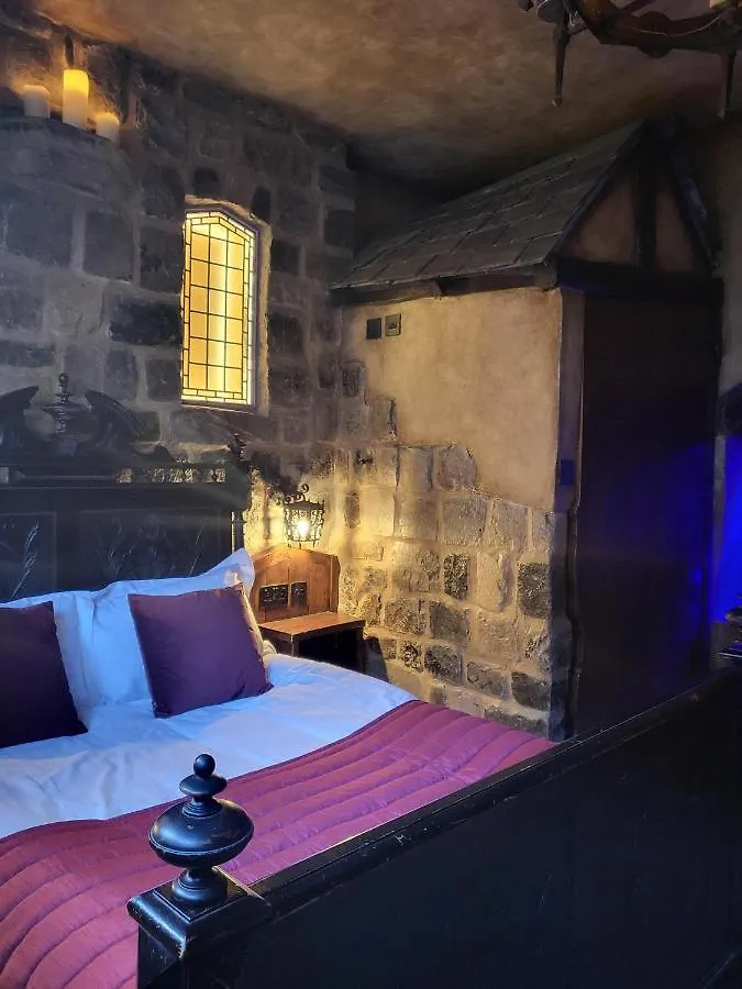 Hocus Pocus Tiny Hotel York