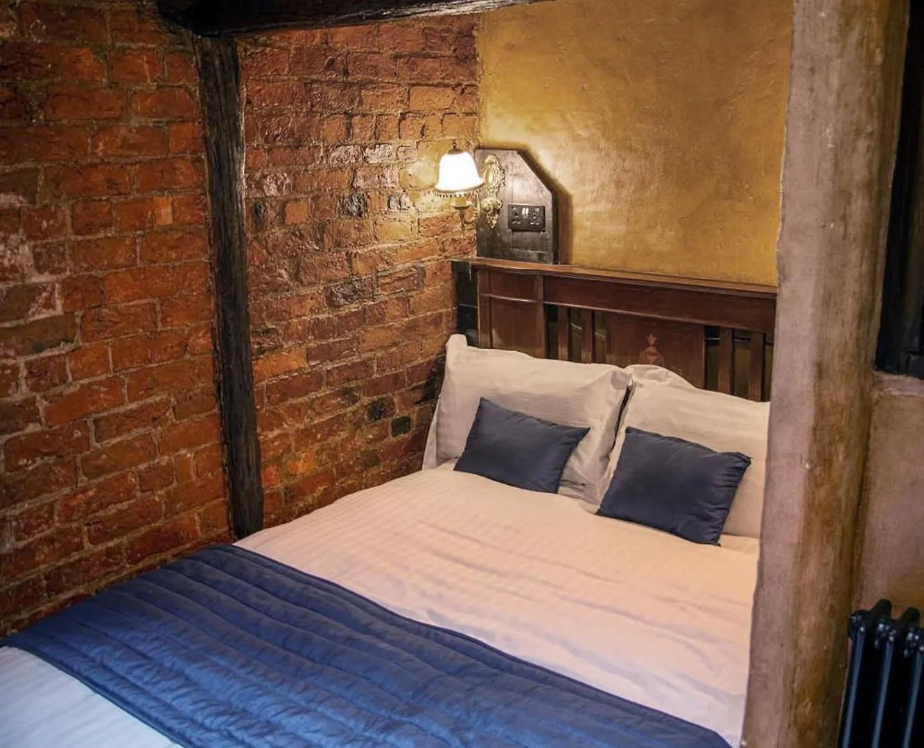 Hocus Pocus Tiny Hotel York Holiday home