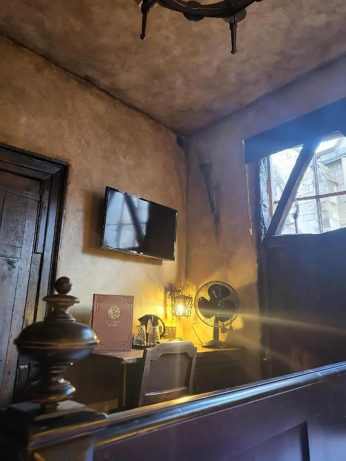 Hocus Pocus Tiny Hotel York